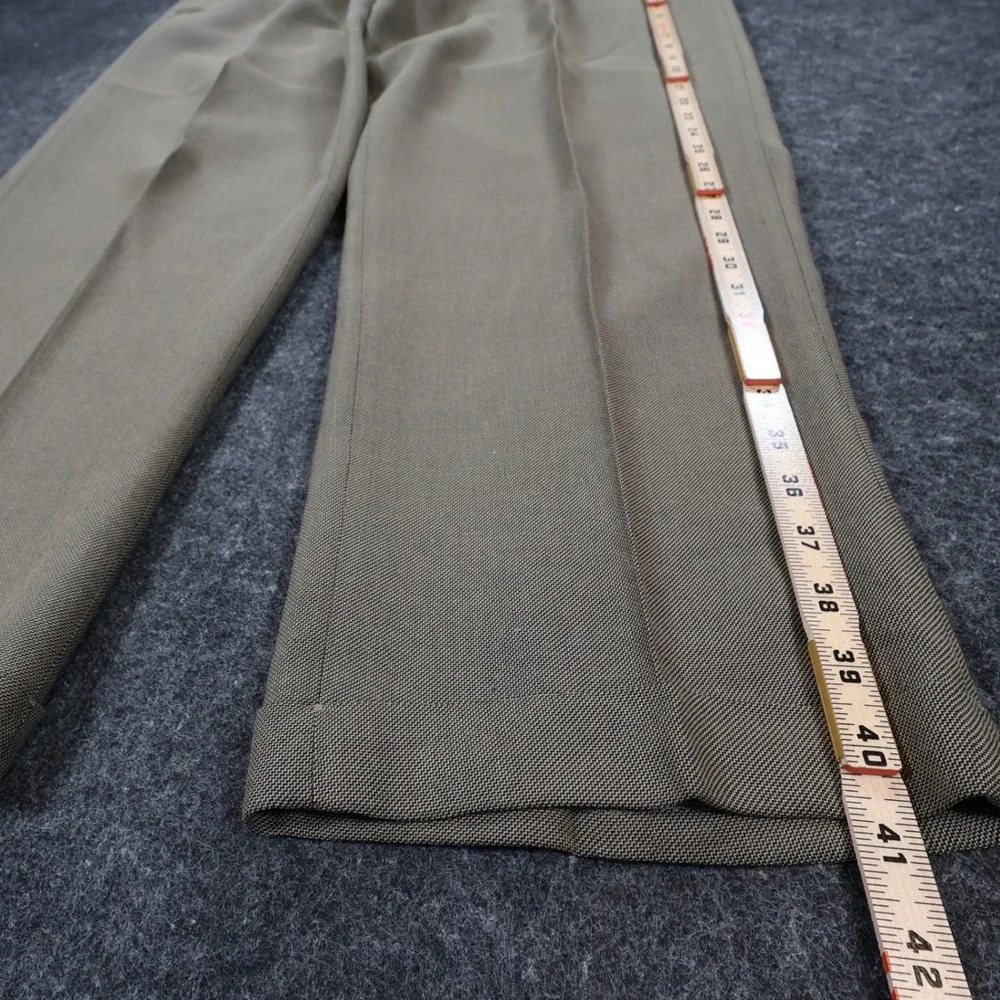 Van Heusen Dress Pants Mens 38x30 Brown Rayon Polyester Pleated Relaxed Slacks